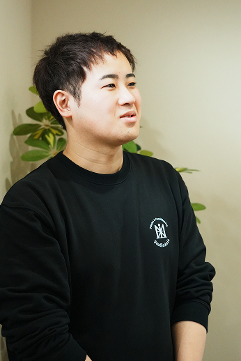 秋野 翔太