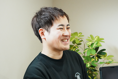 代表:秋野 翔太